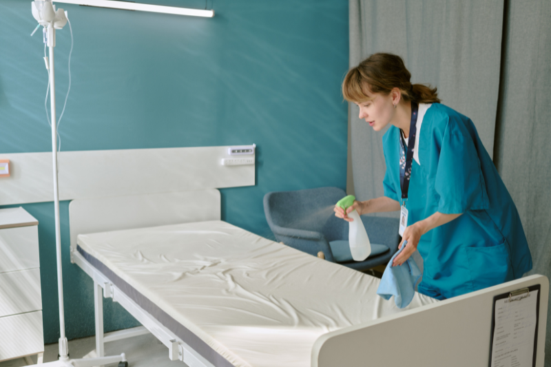 servicio de limpieza en un hospital