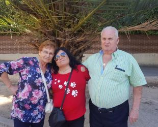 Mª José Rodríguez Martín con sus padres