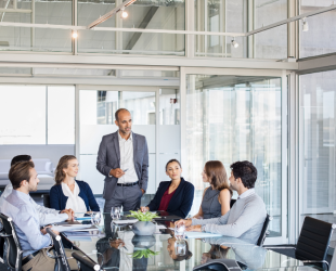 reunión de empleados en una empresa