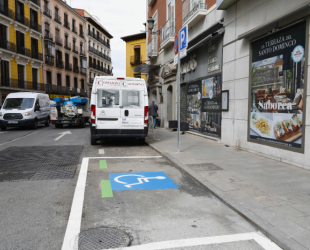 plazas de aparcamiento para personas con discapacidad