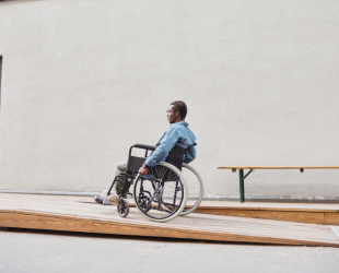 persona con movilidad reducida