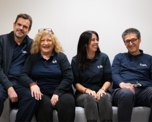 cuatro trabajadores participantes del Plan Amigo de SIFU