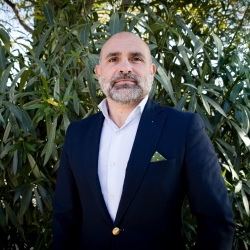 Alberto Fernández