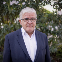 Bernabé Crespo, Director Financiero